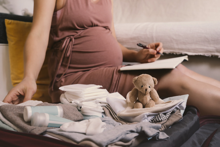 Newborn Baby Essentials, Newborn Baby Checklist